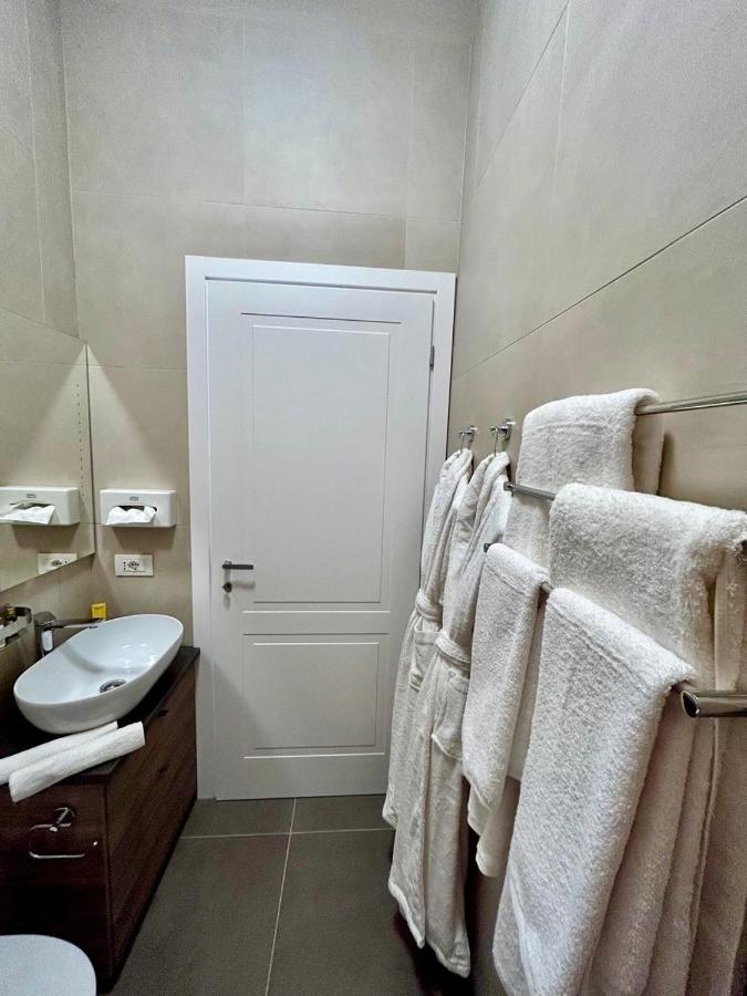 King'S Suite - Quiet And Refined In The Heart Of 米兰 外观 照片